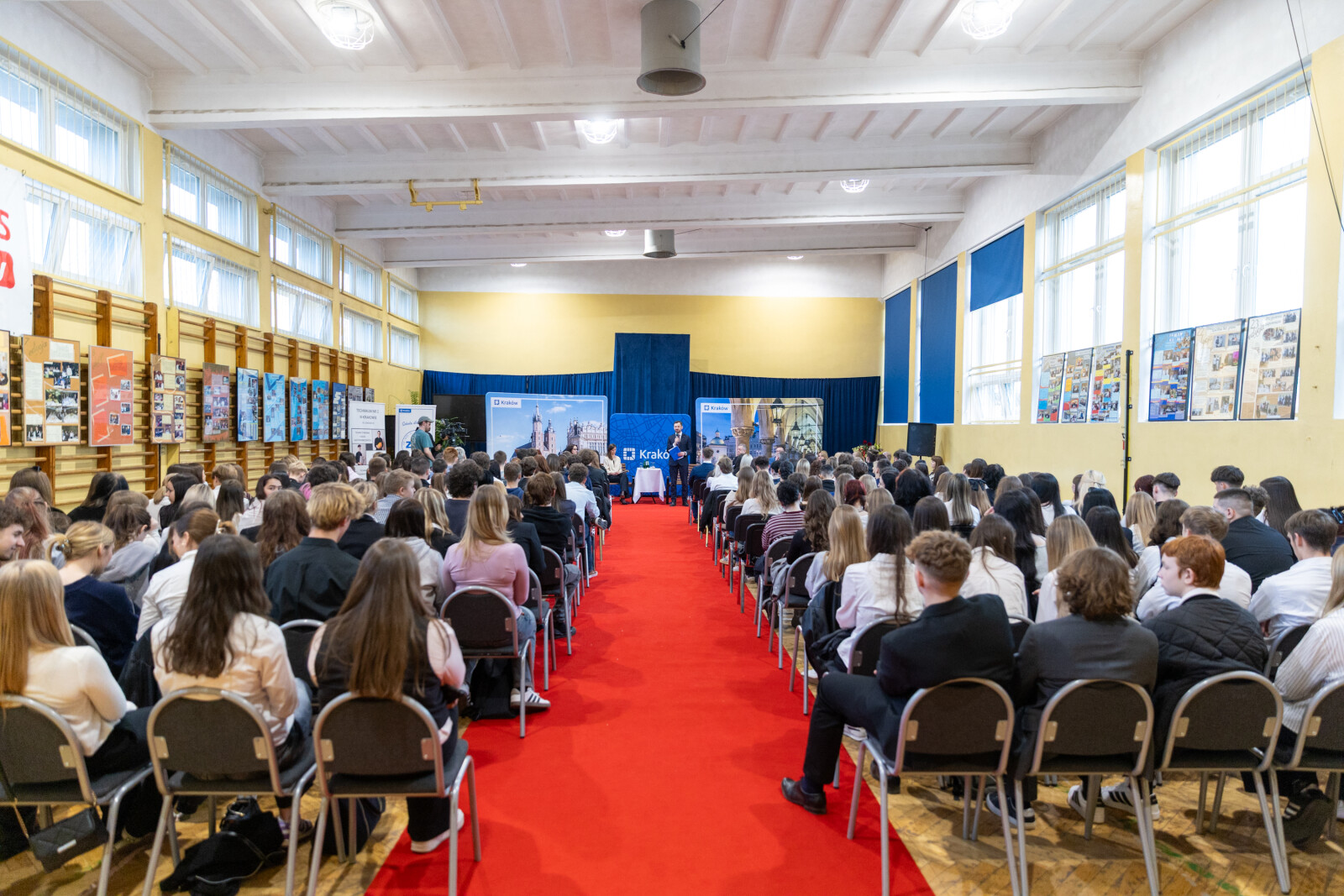 0S4A8048.jpg-Ławka Dialogu, Miszalski, Zdjęcia  Autor: B. Świerzowski