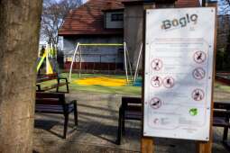 Wyremontowano plac zabaw dla niewidomych i słabowidzących dzieci