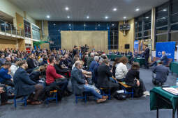 0S4A1671.jpg-„Ławka dialogu” na Starym Mieście