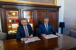 Miasto zacieśnia współpracę z Krajową Administracją Skarbową