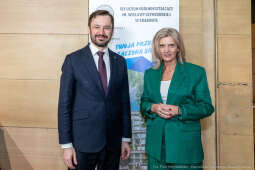 Miszalski, Klaman, Szymborska, nadanie imienia, XLV LO, Manggha, zdjęcia