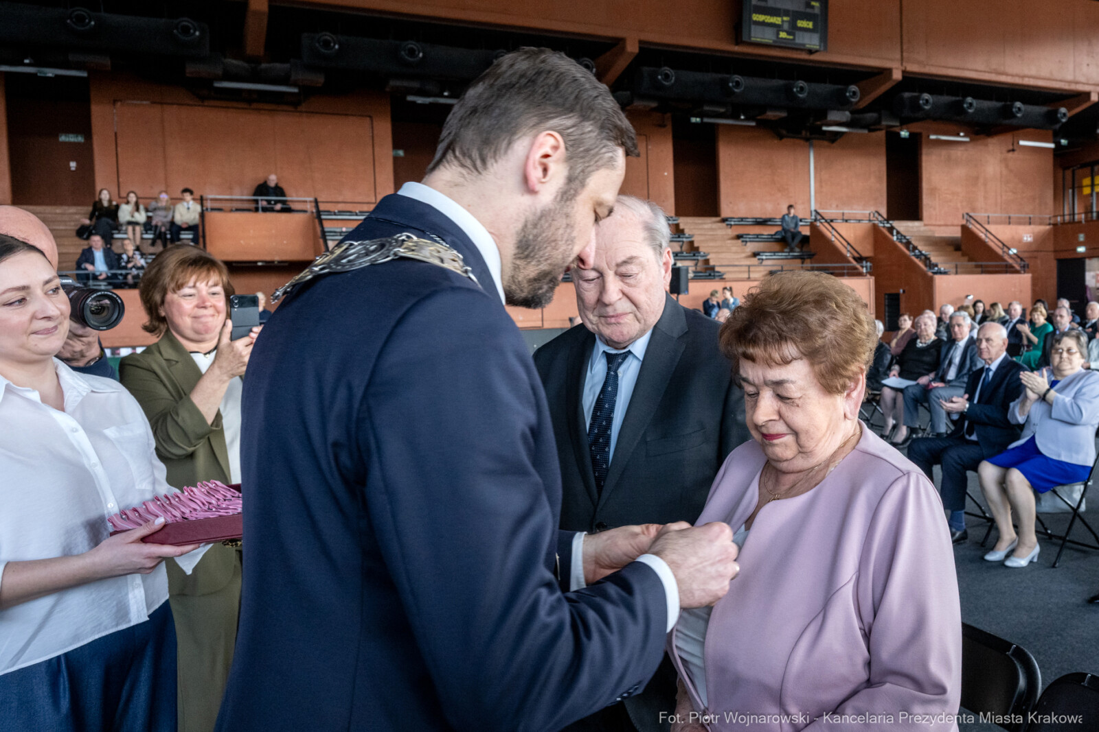 Miszalski, medale, seniorzy, Długoletnie Pożycie Małżeńskie, zdjęcia  Autor: Piotr Wojnarowski