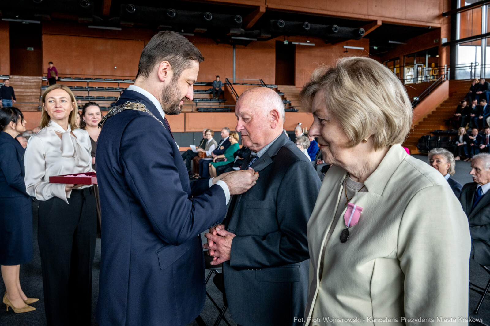 Miszalski, medale, seniorzy, Długoletnie Pożycie Małżeńskie, zdjęcia  Autor: Piotr Wojnarowski