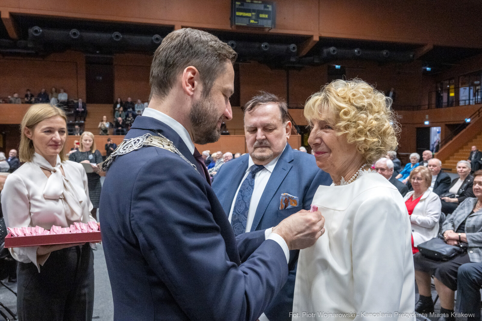 Miszalski, medale, seniorzy, Długoletnie Pożycie Małżeńskie, zdjęcia  Autor: Piotr Wojnarowski