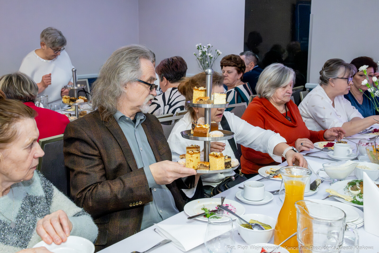 PW_716_ 017_fot. Piotr Wojnarowski.jpg-Miszalski, seniorzy, śniadanie, MOPS, Wielkanoc, zdjęcia  Autor: Piotr Wojnarowski