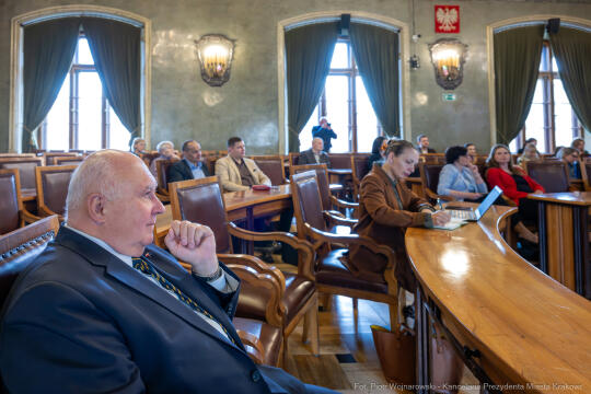 Biznes i miasta na rzecz zrównoważonego rozwoju, Całus, Halska-Pionka, zdjęcia