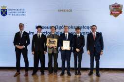 q4.jpg-Gala Rankingu Liceów i Techników