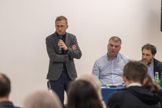 BSK_0477.jpg-Ławka Dialogu Prądnik Biały, Miszalski