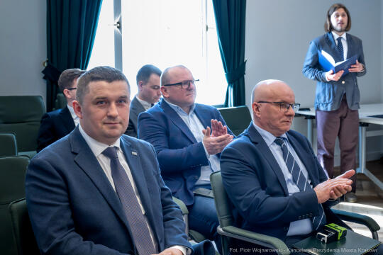 Miszalski, porozumienie, Mądre wioski - przedmieścia w mieście, podpisanie, zdjęcia, wojewoda