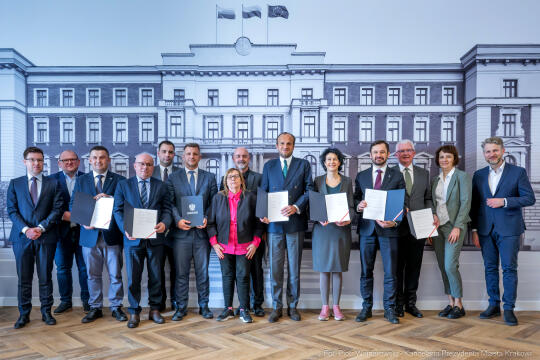 Miszalski, porozumienie, Mądre wioski - przedmieścia w mieście, podpisanie, zdjęcia, wojewoda