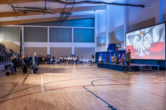 Miszalski, SP 14, Modrzejewska, sztandar, Chamielec, Baładyga, Pogoda-Tota, Murzyn, Pasek, zdjęcia