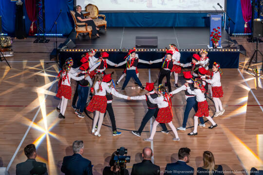 Miszalski, SP 14, Modrzejewska, sztandar, Chamielec, Baładyga, Pogoda-Tota, Murzyn, Pasek, zdjęcia