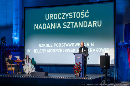 Miszalski, SP 14, Modrzejewska, sztandar, Chamielec, Baładyga, Pogoda-Tota, Murzyn, Pasek, zdjęcia