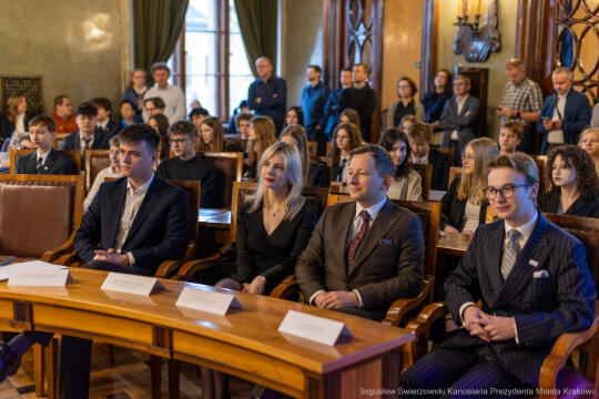 BŚ_UMK_20260327_BSK_1085.jpg-Laur Olimpijski , Klaman, Sala Obrad, Zdjęcia