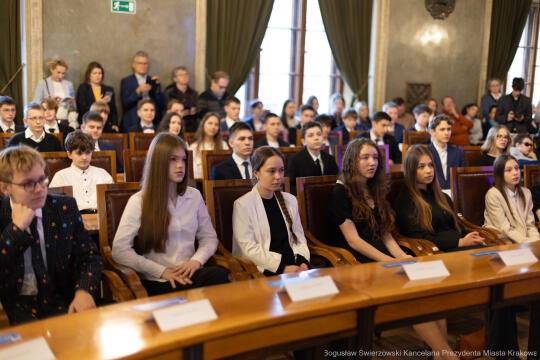 BŚ_UMK_20260327_BSK_1109.jpg-Laur Olimpijski , Klaman, Sala Obrad, Zdjęcia