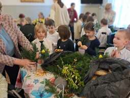 66t7CHHC.jpg-Wspólne wielkanocne warsztaty.