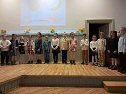 7FTdw-e3.jpg-Wspólne wielkanocne warsztaty.