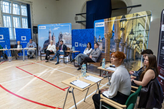 0S4A9126.jpg-IV LO, Ławka Dialogu, Miszalski