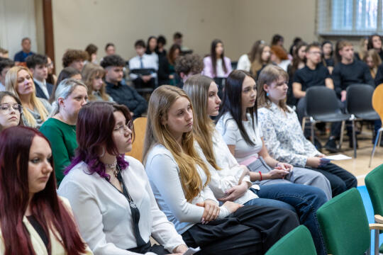 0S4A9142.jpg-IV LO, Ławka Dialogu, Miszalski