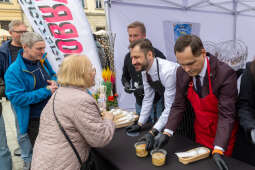 0S4A3729.jpg-Wielkanocny żurek dla Krakowa