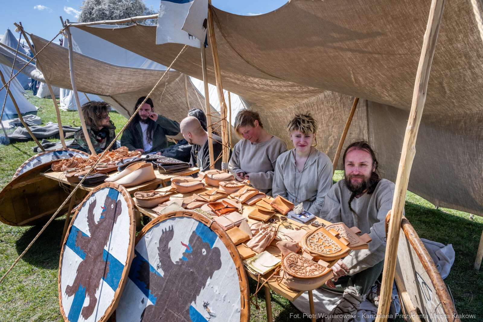 Miszalski, Rękawka, Kopiec Krakusa, kołacz, obrzęd, zdjęcia  Autor: Piotr Wojnarowski