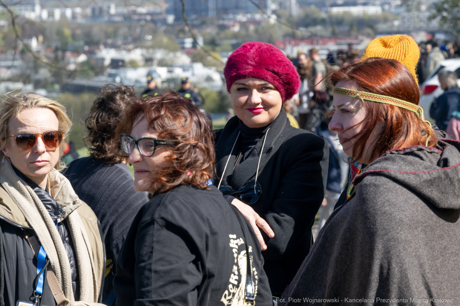 Miszalski, Rękawka, Kopiec Krakusa, kołacz, obrzęd, zdjęcia  Autor: Piotr Wojnarowski