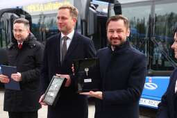 b5s6ZZSA.jpeg-48 nowych autobusów