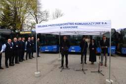 bWAs5PGw.jpeg-48 nowych autobusów