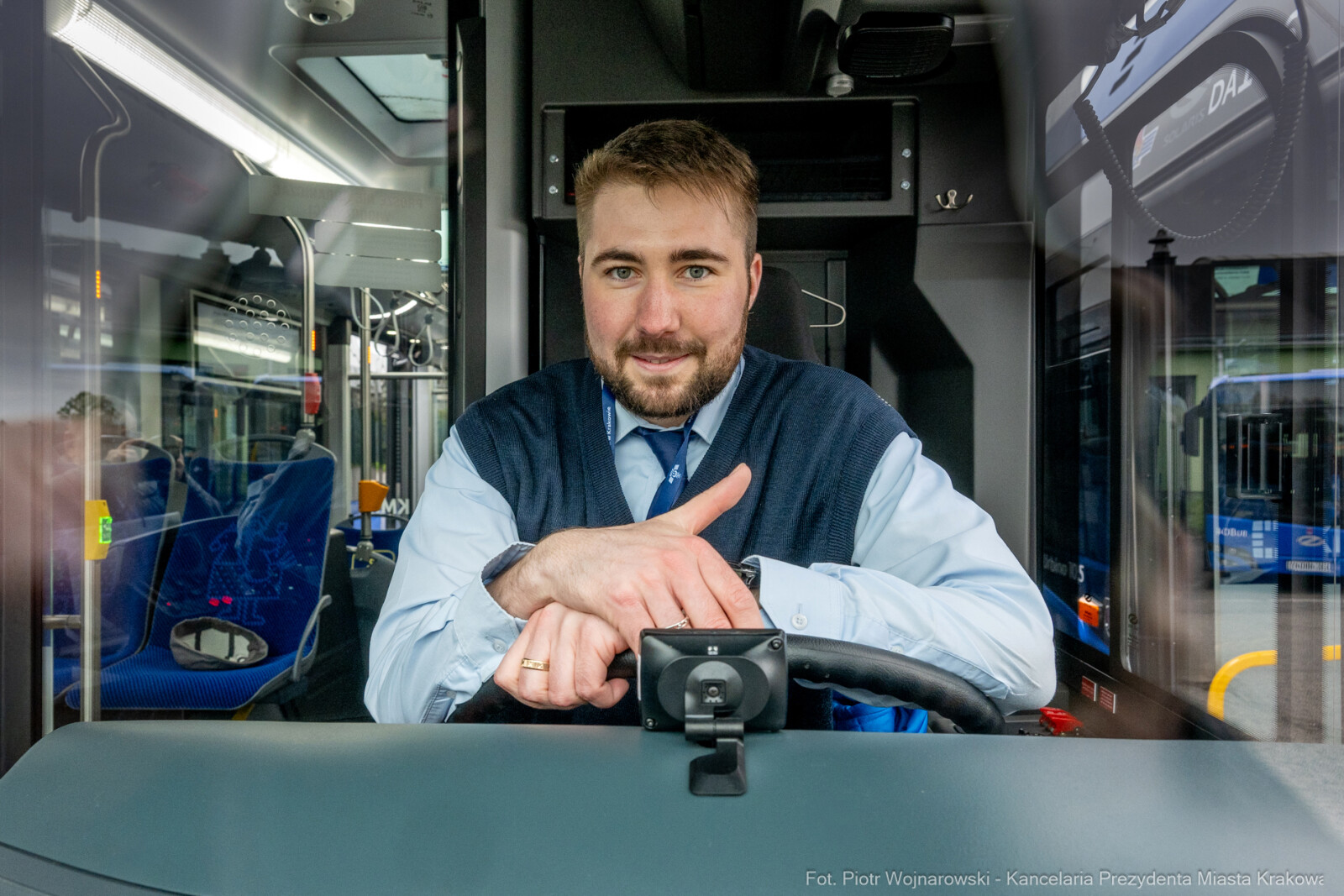 PW_733_ 006_fot. Piotr Wojnarowski.jpg-Miszalski, MPK, przekazanie, autobusy, Solaris, zdjęc  Autor: Piotr Wojnarowski