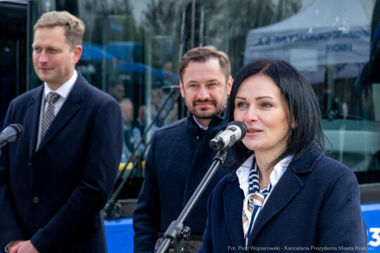 PW_733_ 020_fot. Piotr Wojnarowski.jpg-Miszalski, MPK, przekazanie, autobusy, Solaris, zdjęc