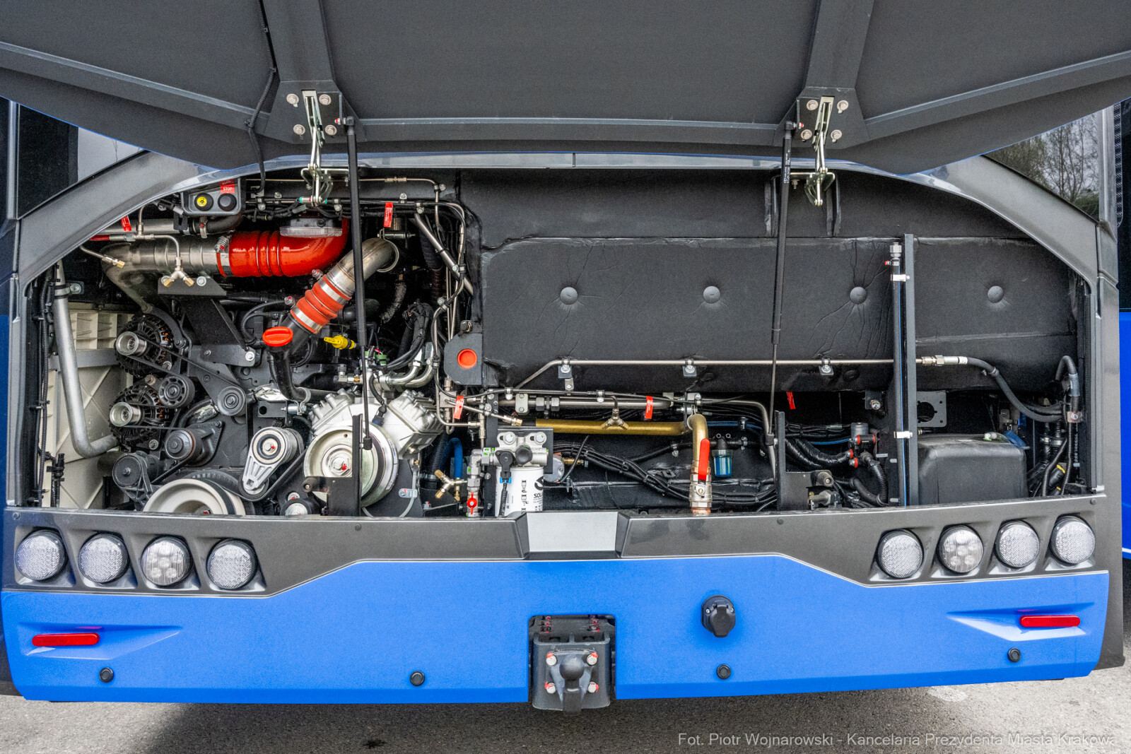 PW_733_ 030_fot. Piotr Wojnarowski.jpg-Miszalski, MPK, przekazanie, autobusy, Solaris, zdjęc  Autor: Piotr Wojnarowski