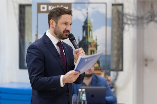 0S4A5311.jpg-Ławka Dialogu, Osiedle Złocień, Miszalski