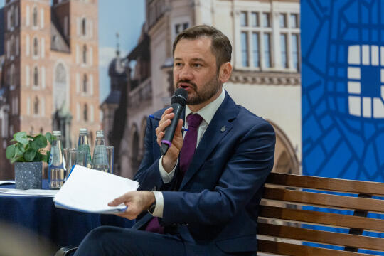 0S4A5405.jpg-Ławka Dialogu, Osiedle Złocień, Miszalski