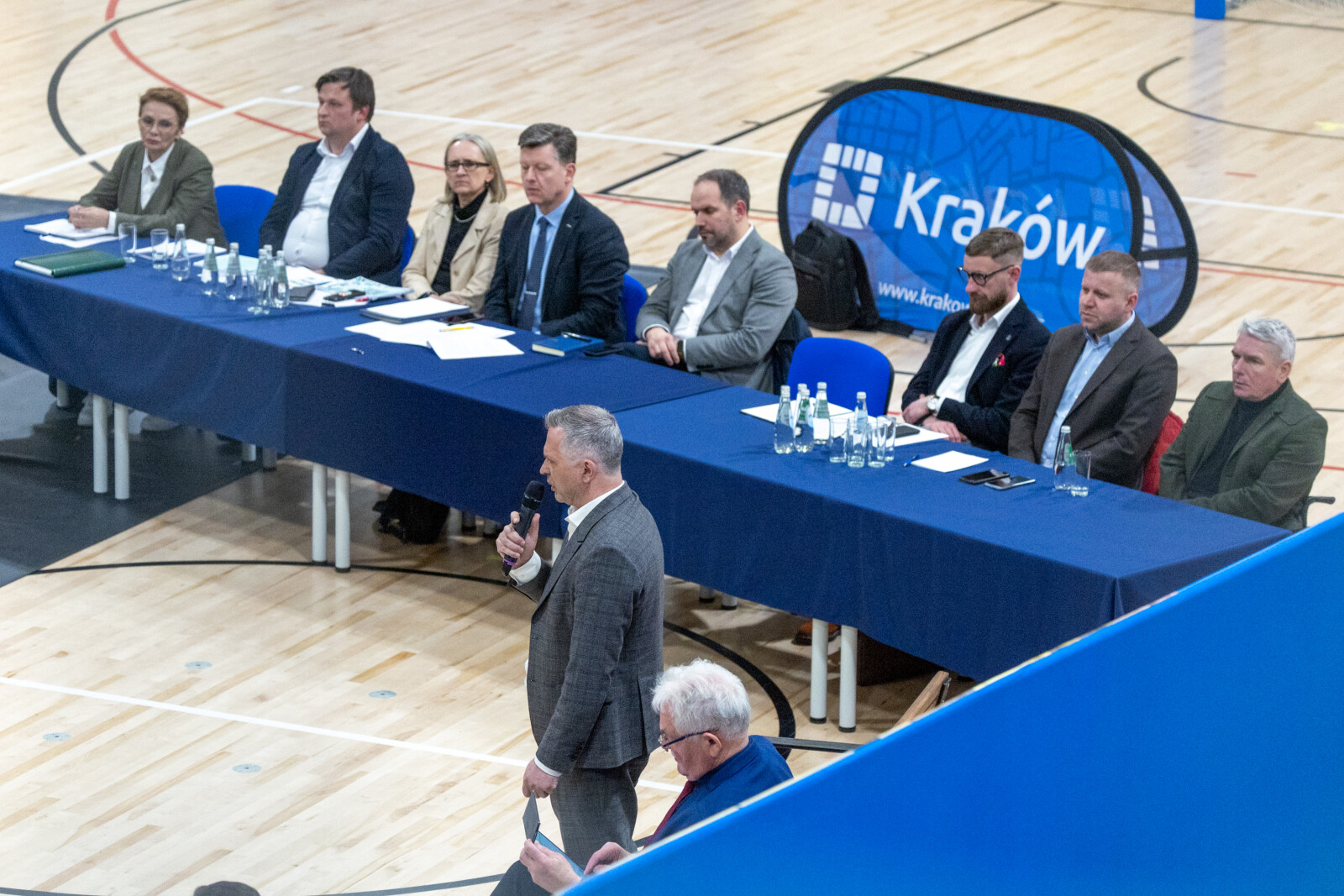 0S4A5506.jpg-Ławka Dialogu, Osiedle Złocień, Miszalski  Autor: B. Świerzowski