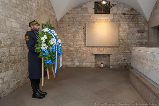 katastrofa smoleńska, Wawel, rocznica, krypta, ceremonia, zdjęcia