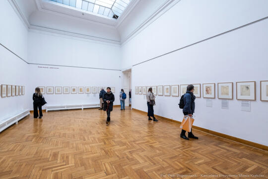 Pałac Sztuki, wystawa, Marian Ruzamski, Sztuka pamięci, Kosek, Brandes, zdjęcia