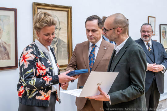 Pałac Sztuki, wystawa, Marian Ruzamski, Sztuka pamięci, Kosek, Brandes, zdjęcia