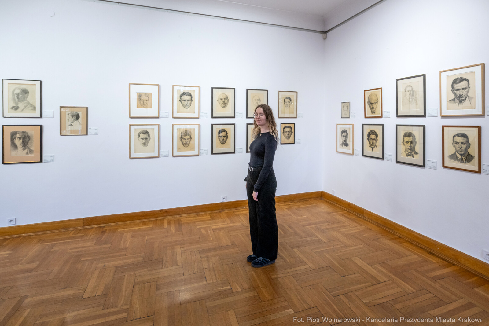 Pałac Sztuki, wystawa, Marian Ruzamski, Sztuka pamięci, Kosek, Brandes, zdjęcia  Autor: Piotr Wojnarowski