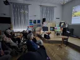 UdNEi3EY.jpg-Szkockie klimaty, czyli ciekawa prelekcja  w naszym Domu.