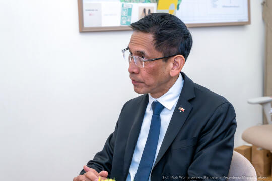 PW_735_ 003_fot. Piotr Wojnarowski.jpg-Klaman, Sira Swangsilpa, ambasador, Tajlandia, zdjęcia