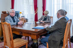 PW_739_ 007_fot. Piotr Wojnarowski.jpg-Tombiński, Kracik, spotkanie