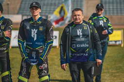 IMG_0478.jpg-Remis na inaugurację sezonu. Speedway Kraków dostarczył kibicom wielkich emocji
