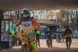 IMG_0925.jpg-Remis na inaugurację sezonu. Speedway Kraków dostarczył kibicom wielkich emocji