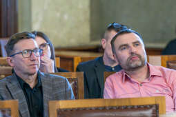 742_ 027_fot. Piotr Wojnarowski.jpg-Miszalski, Kosek, spółdzielnie, zarządcy, dialog, zdjęcia