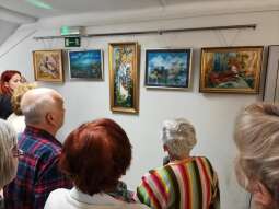 IMG20260415104641.jpg-Kolejny udany wernisaż w DPS na Praskiej 25.