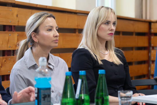 0S4A0713.jpg-Ławka Dialogu, Os. Albertyńskie, Miszalski, Sęk, zdjęcia