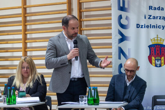 0S4A0716.jpg-Ławka Dialogu, Os. Albertyńskie, Miszalski, Sęk, zdjęcia