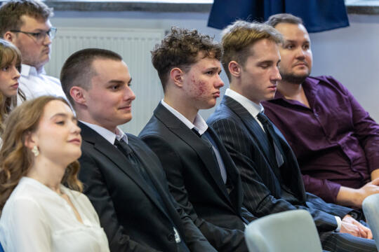 0S4A1399.jpg-Ławka Dialogu z uczniami, Miszalski, Zdjęcia