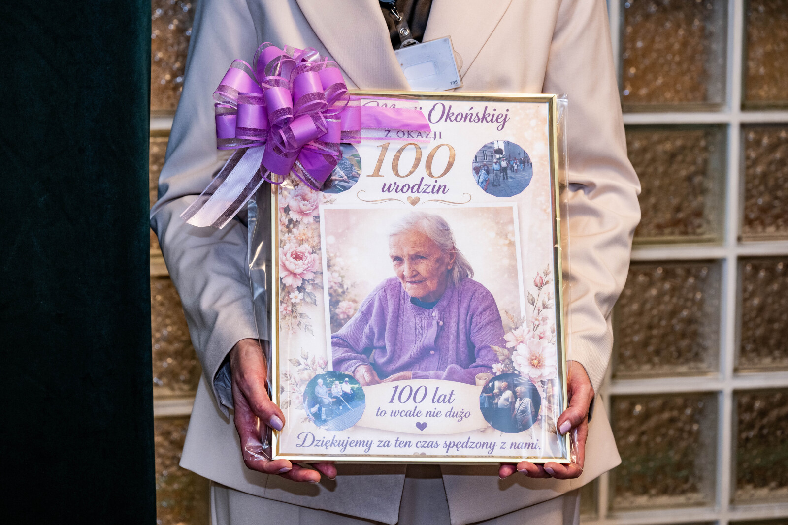 745_ 001_fot. Piotr Wojnarowski.jpg-Miszalski, Wodyńska, DPS, Kluzeka, wizyta, Okońska, zdjęcia  Autor: Piotr Wojnarowski