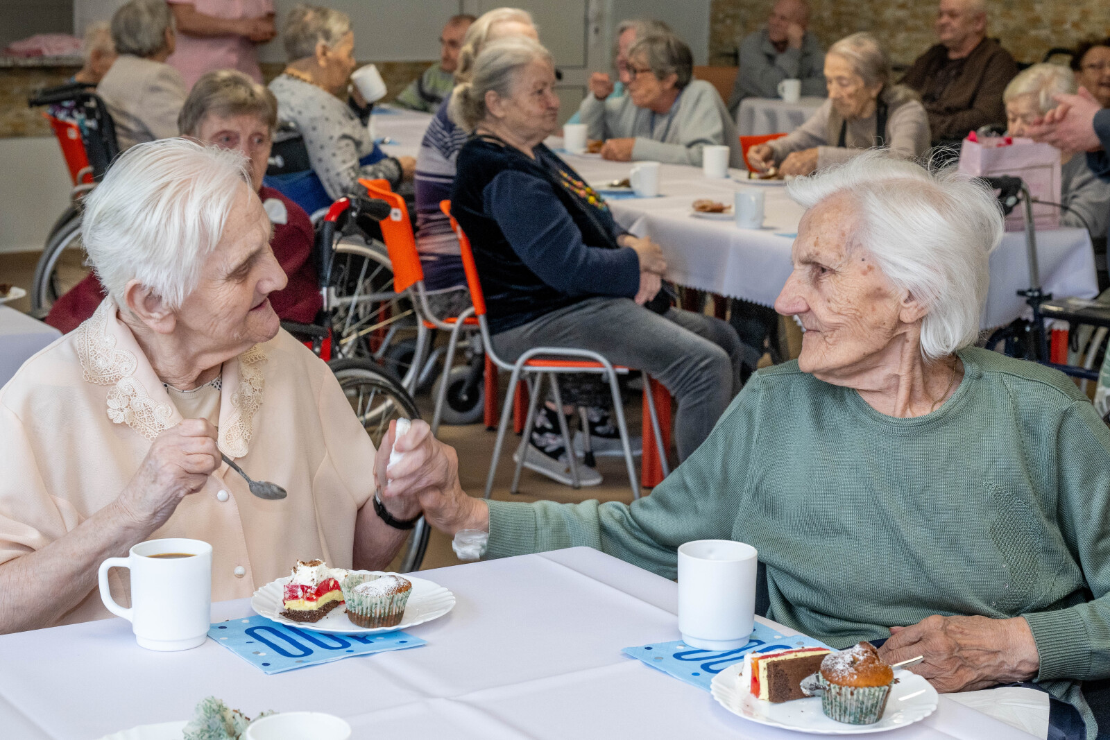 745_ 011_fot. Piotr Wojnarowski.jpg-Miszalski, Wodyńska, DPS, Kluzeka, wizyta, Okońska, zdjęcia  Autor: Piotr Wojnarowski